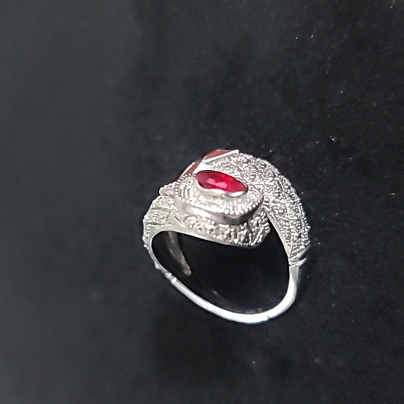 Art Deco Ring Size 6.5 - Picture 4 of 7